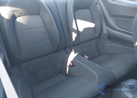 2016 Ford Mustang V6 из США, поврежденный, VIN 1FA6P8AM7G5301910